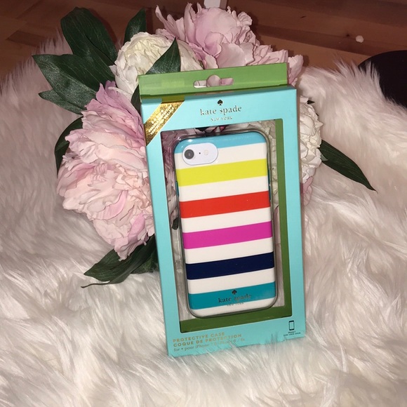 kate spade Accessories - ⭐️LAST 1!⭐️NIB Kate Spade iPhone 6/6s/7 case.